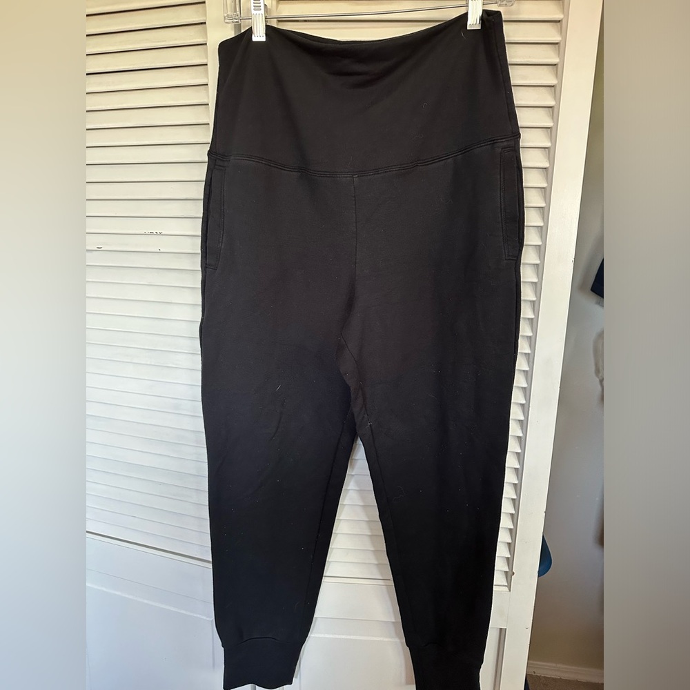 Maternity joggers